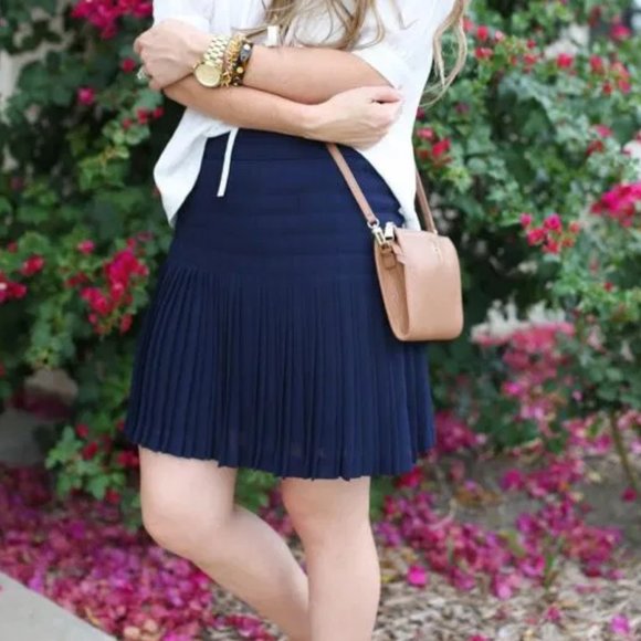 J. Crew | Box Pleated Navy Mini Skirt - Picture 2 of 4